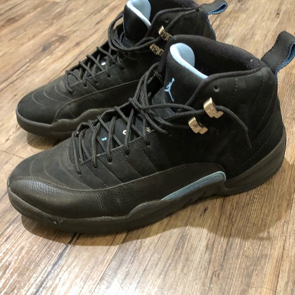 Shoes - Picture 3 of 3